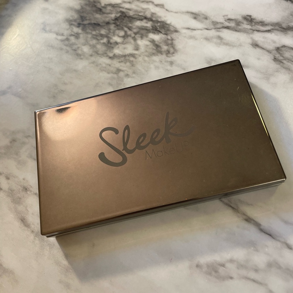 Sleek Highlighter palette
